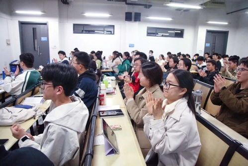 國家一級演員到校授課,課上 爆改 大學(xué)生